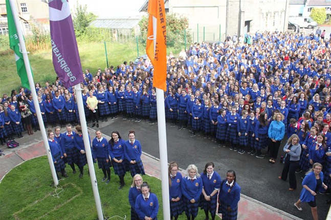 St. Vincent´s Secondary School en Irlanda Midleton School
