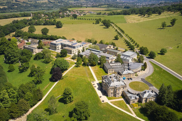 curso de ingles verano jovenes en bath inglaterra