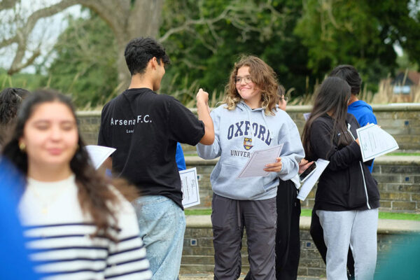 curso de ingles verano jovenes en bath inglaterra