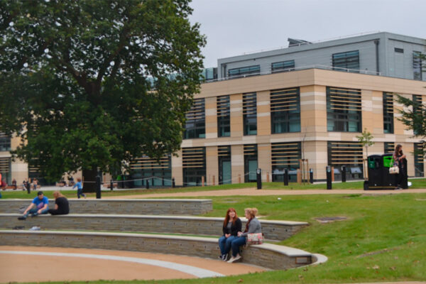 curso de ingles verano jovenes en bath inglaterra