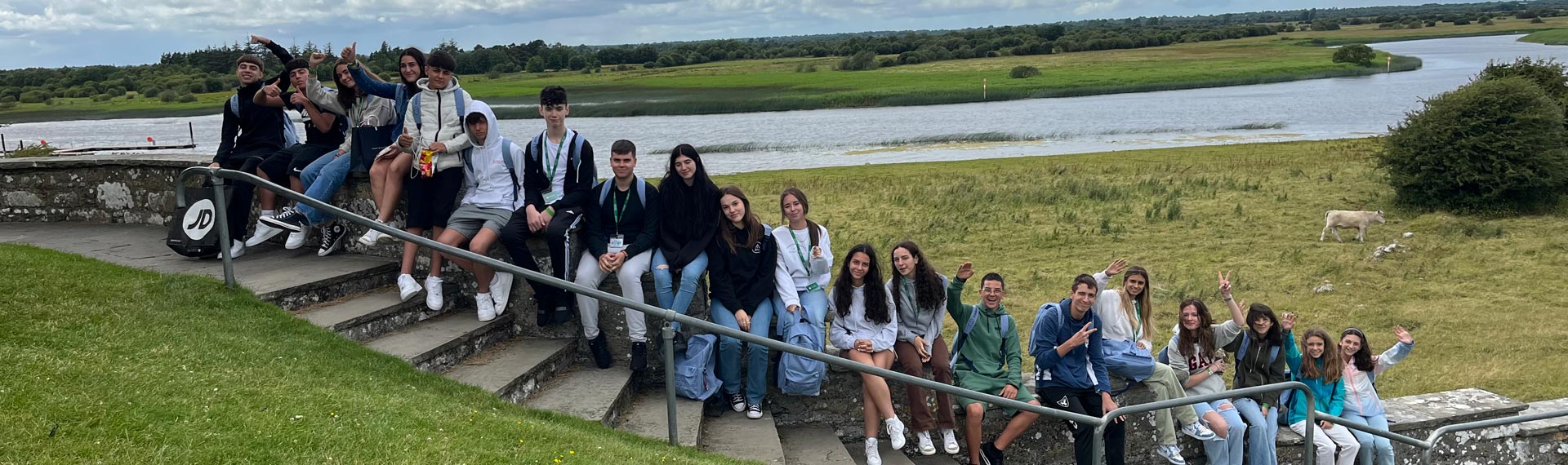 contactar midleton school